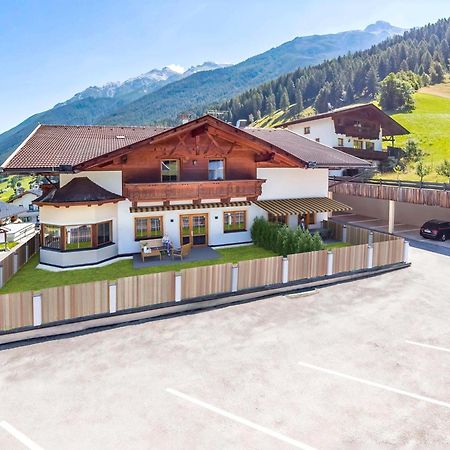 Apartment In Neustift In A Quiet Location Neustift im Stubaital Bagian luar foto